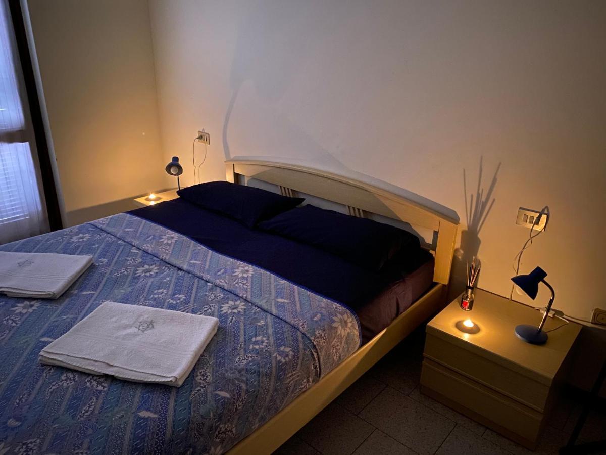 Free Parking - Blue Apartment Vicino Al Centro Sirmione Exterior photo